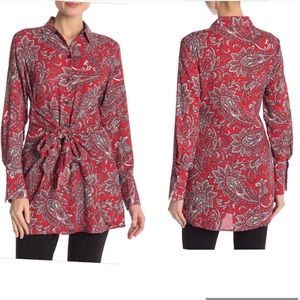⬇️$98 Serena Foxcroft 🎁 tie waist top!